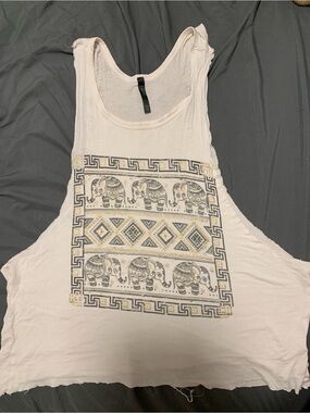 White raw hem elephant tank top